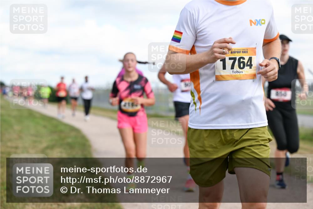 14.09.2025 - Airport Race Dr. Thomas Lammeyer http://msf.ph/oto/8872967 14.09.2025 12:17:40 Laufen 42, 1764 meine-sportfotos.de