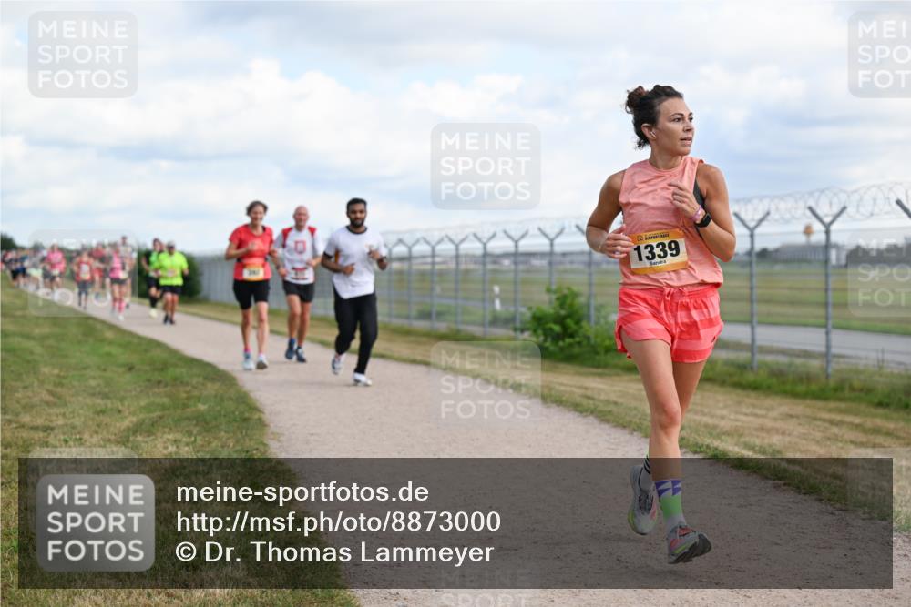 14.09.2025 - Airport Race Dr. Thomas Lammeyer http://msf.ph/oto/8873000 14.09.2025 12:17:42 Laufen 1339 meine-sportfotos.de