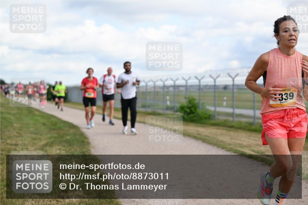 14.09.2025 - Airport Race Dr. Thomas Lammeyer http://msf.ph/oto/8873011 14.09.2025 12:17:43 Laufen 339 meine-sportfotos.de