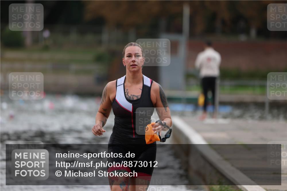 14.09.2025 - Stadtparktriathlon Michael Strokosch http://msf.ph/oto/8873012 14.09.2025 12:10:55 Schwimmen 1255 meine-sportfotos.de