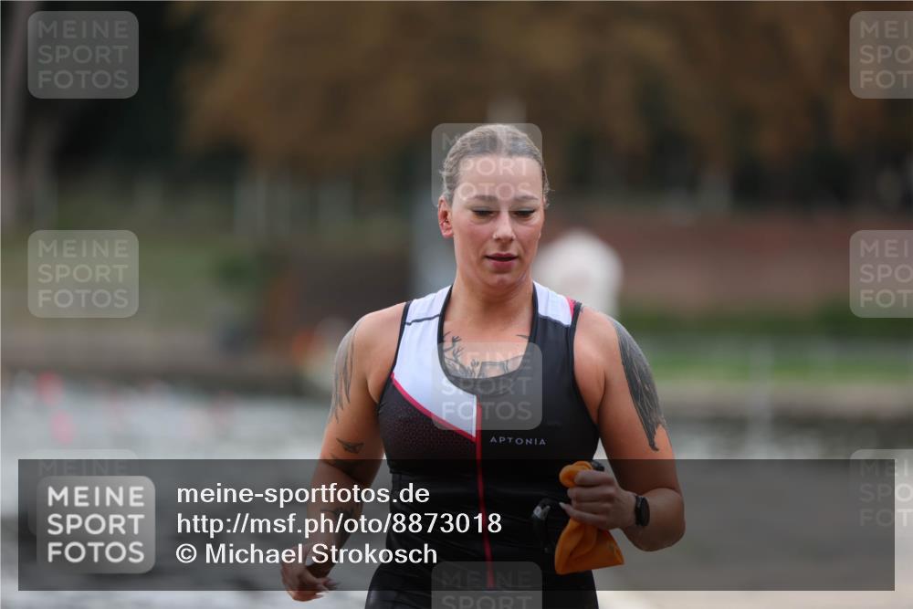 14.09.2025 - Stadtparktriathlon Michael Strokosch http://msf.ph/oto/8873018 14.09.2025 12:10:57 Schwimmen 1255 meine-sportfotos.de
