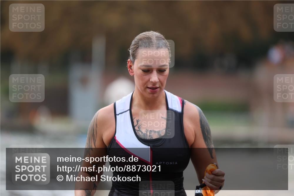 14.09.2025 - Stadtparktriathlon Michael Strokosch http://msf.ph/oto/8873021 14.09.2025 12:10:57 Schwimmen 1255 meine-sportfotos.de