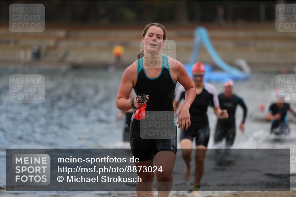 14.09.2025 - Stadtparktriathlon Michael Strokosch http://msf.ph/oto/8873024 14.09.2025 12:11:19 Schwimmen 1245, 1258, 1261, 1281, 1301, 1304 meine-sportfotos.de