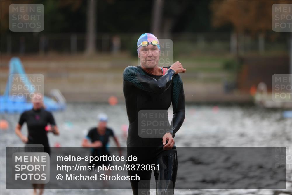 14.09.2025 - Stadtparktriathlon Michael Strokosch http://msf.ph/oto/8873051 14.09.2025 12:11:24 Schwimmen 1245, 1258, 1261, 1281, 1304 meine-sportfotos.de