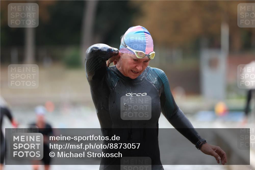 14.09.2025 - Stadtparktriathlon Michael Strokosch http://msf.ph/oto/8873057 14.09.2025 12:11:26 Schwimmen 1245, 1258, 1261, 1281, 1304 meine-sportfotos.de