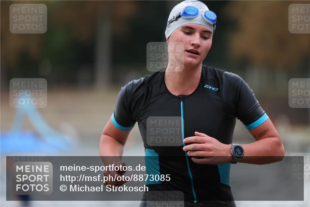 14.09.2025 - Stadtparktriathlon Michael Strokosch http://msf.ph/oto/8873085 14.09.2025 12:11:32 Schwimmen 1258, 1261, 1304, 1306 meine-sportfotos.de