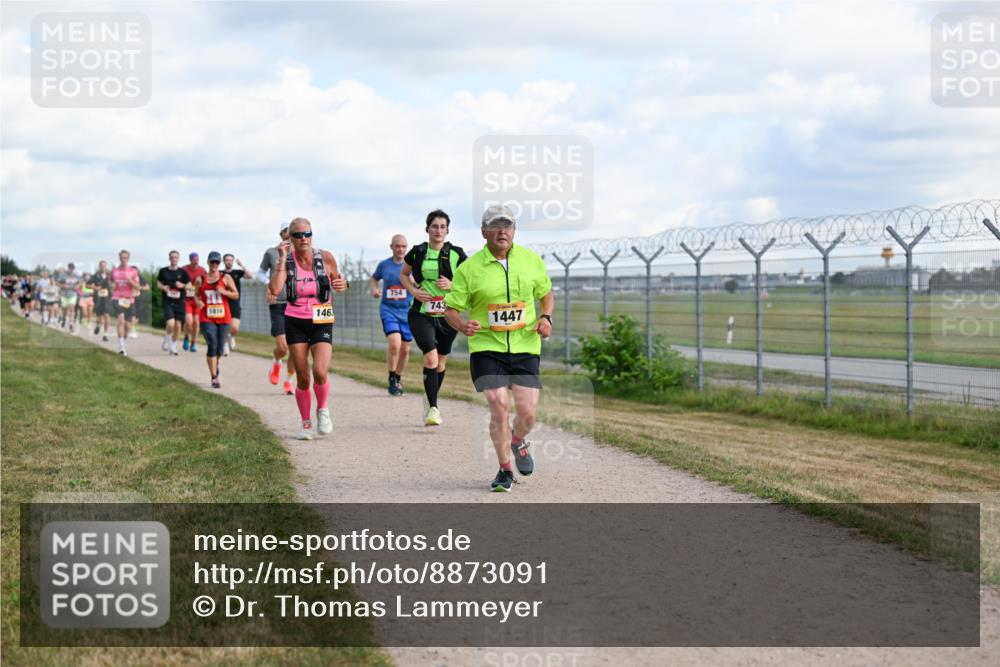 14.09.2025 - Airport Race Dr. Thomas Lammeyer http://msf.ph/oto/8873091 14.09.2025 12:17:50 Laufen 1816, 1463, 754, 743, 1447 meine-sportfotos.de
