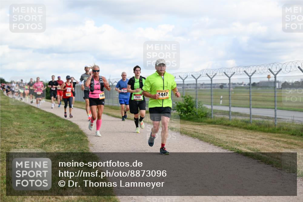 14.09.2025 - Airport Race Dr. Thomas Lammeyer http://msf.ph/oto/8873096 14.09.2025 12:17:50 Laufen 1011, 146, 754, 447, 743 meine-sportfotos.de