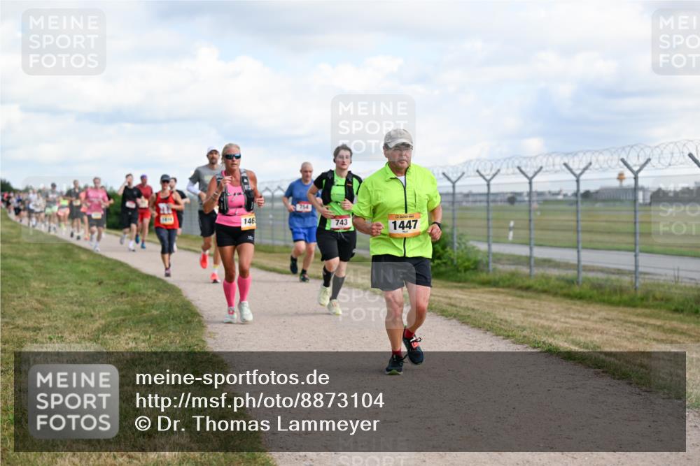 14.09.2025 - Airport Race Dr. Thomas Lammeyer http://msf.ph/oto/8873104 14.09.2025 12:17:51 Laufen 146, 743, 1447 meine-sportfotos.de