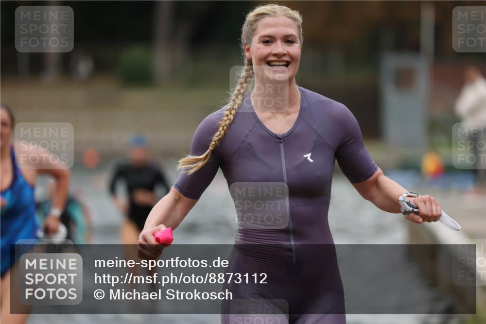 14.09.2025 - Stadtparktriathlon Michael Strokosch http://msf.ph/oto/8873112 14.09.2025 12:11:53 Schwimmen 1224, 1247, 1252, 1256, 1289, 1317 meine-sportfotos.de