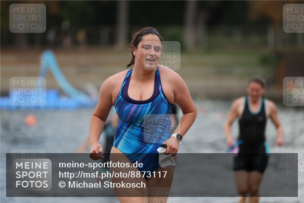 14.09.2025 - Stadtparktriathlon Michael Strokosch http://msf.ph/oto/8873117 14.09.2025 12:11:54 Schwimmen 1224, 1247, 1252, 1256, 1289, 1317 meine-sportfotos.de
