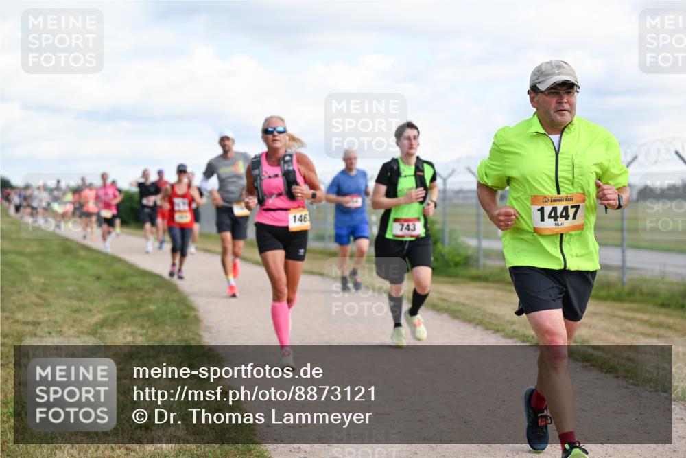 14.09.2025 - Airport Race Dr. Thomas Lammeyer http://msf.ph/oto/8873121 14.09.2025 12:17:52 Laufen 146, 743, 1447 meine-sportfotos.de