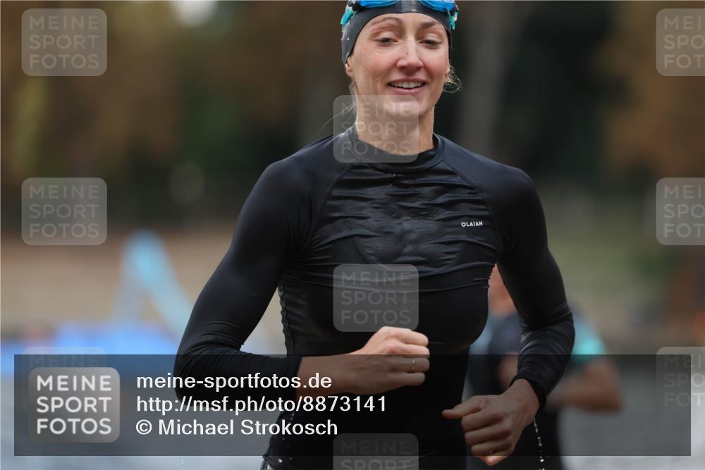 14.09.2025 - Stadtparktriathlon Michael Strokosch http://msf.ph/oto/8873141 14.09.2025 12:11:59 Schwimmen 1252, 1256, 1289, 1317 meine-sportfotos.de