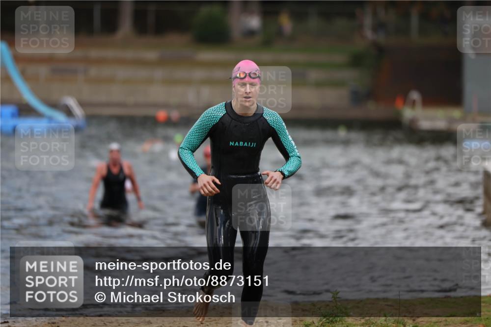 14.09.2025 - Stadtparktriathlon Michael Strokosch http://msf.ph/oto/8873151 14.09.2025 12:12:04 Schwimmen 1289 meine-sportfotos.de