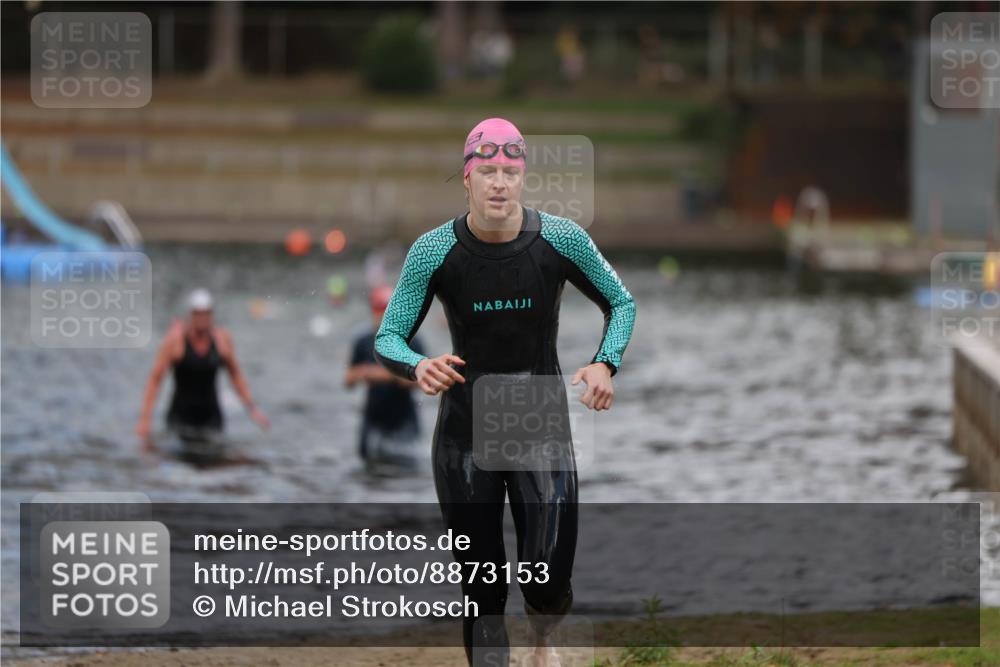14.09.2025 - Stadtparktriathlon Michael Strokosch http://msf.ph/oto/8873153 14.09.2025 12:12:04 Schwimmen 1289 meine-sportfotos.de