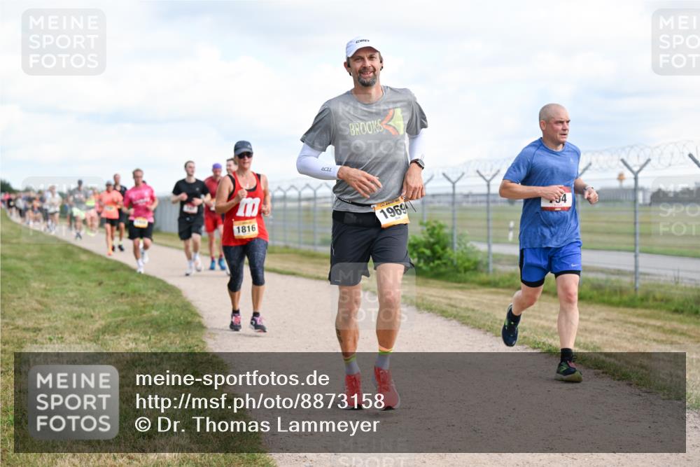 14.09.2025 - Airport Race Dr. Thomas Lammeyer http://msf.ph/oto/8873158 14.09.2025 12:17:54 Laufen 1816, 1969, 94 meine-sportfotos.de