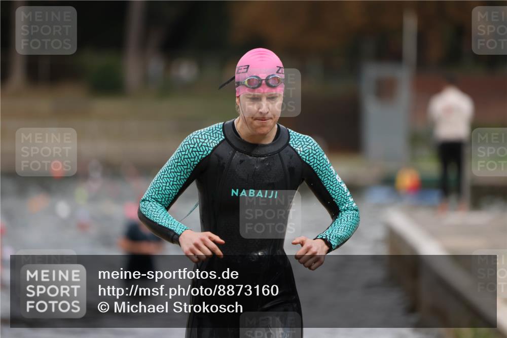 14.09.2025 - Stadtparktriathlon Michael Strokosch http://msf.ph/oto/8873160 14.09.2025 12:12:06 Schwimmen 1274, 1289 meine-sportfotos.de