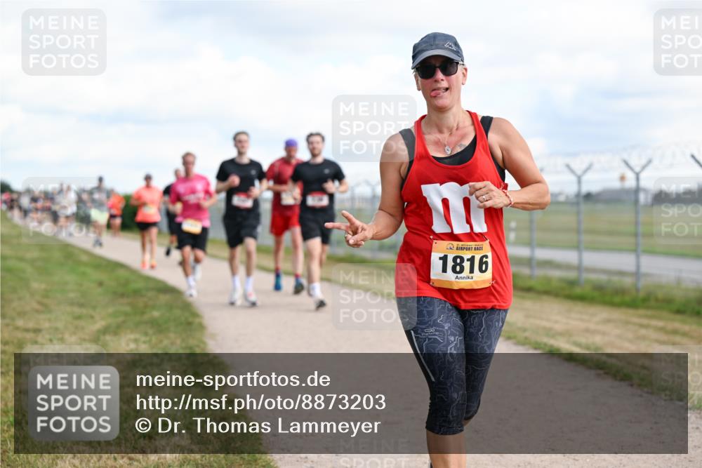 14.09.2025 - Airport Race Dr. Thomas Lammeyer http://msf.ph/oto/8873203 14.09.2025 12:17:56 Laufen 1816 meine-sportfotos.de
