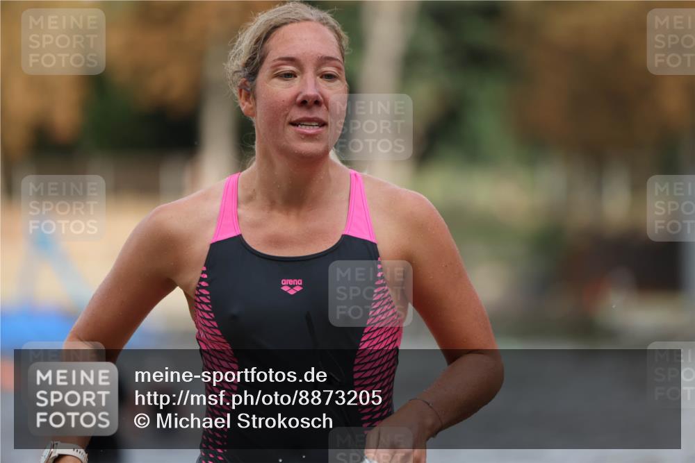 14.09.2025 - Stadtparktriathlon Michael Strokosch http://msf.ph/oto/8873205 14.09.2025 12:12:29 Schwimmen 1229, 1244, 1250, 1260 meine-sportfotos.de