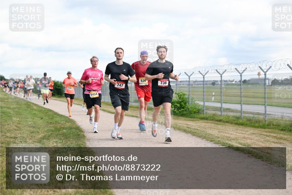 14.09.2025 - Airport Race Dr. Thomas Lammeyer http://msf.ph/oto/8873222 14.09.2025 12:17:58 Laufen 1184, 747, 1454, 536, 736 meine-sportfotos.de