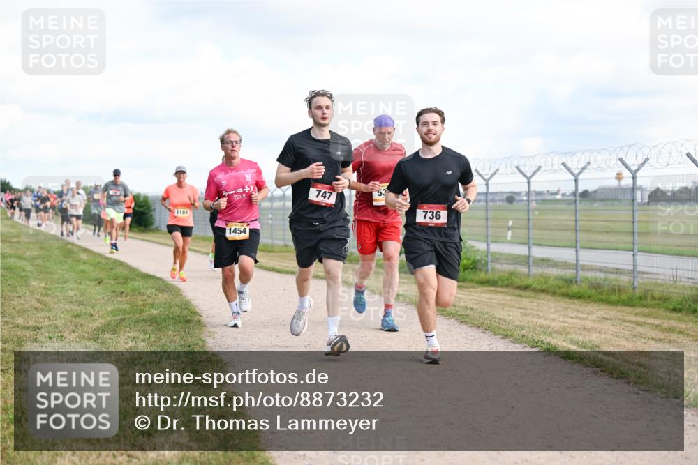 14.09.2025 - Airport Race Dr. Thomas Lammeyer http://msf.ph/oto/8873232 14.09.2025 12:17:58 Laufen 1184, 1454, 747, 736 meine-sportfotos.de