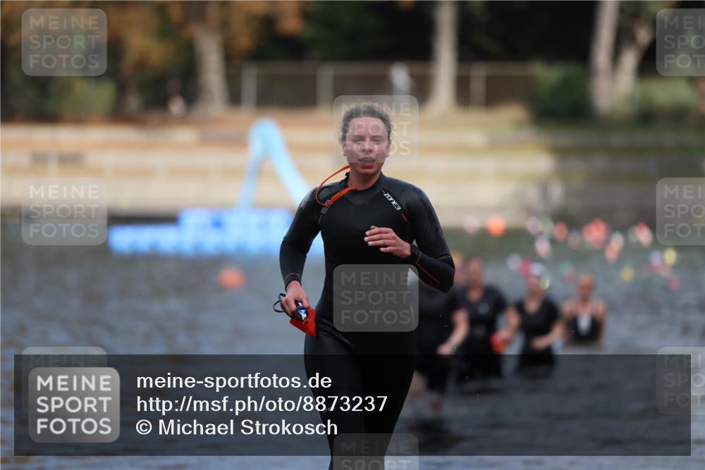 14.09.2025 - Stadtparktriathlon Michael Strokosch http://msf.ph/oto/8873237 14.09.2025 12:12:41 Schwimmen 1250, 1260, 1310, 1314 meine-sportfotos.de