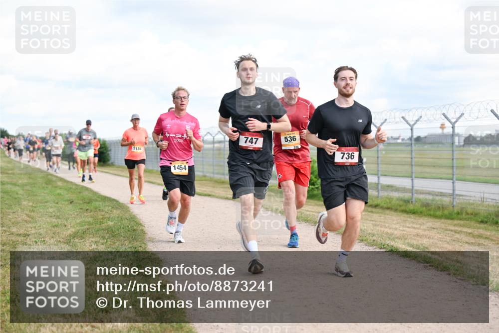 14.09.2025 - Airport Race Dr. Thomas Lammeyer http://msf.ph/oto/8873241 14.09.2025 12:17:59 Laufen 711, 1184, 747, 536, 536, 1454, 736 meine-sportfotos.de