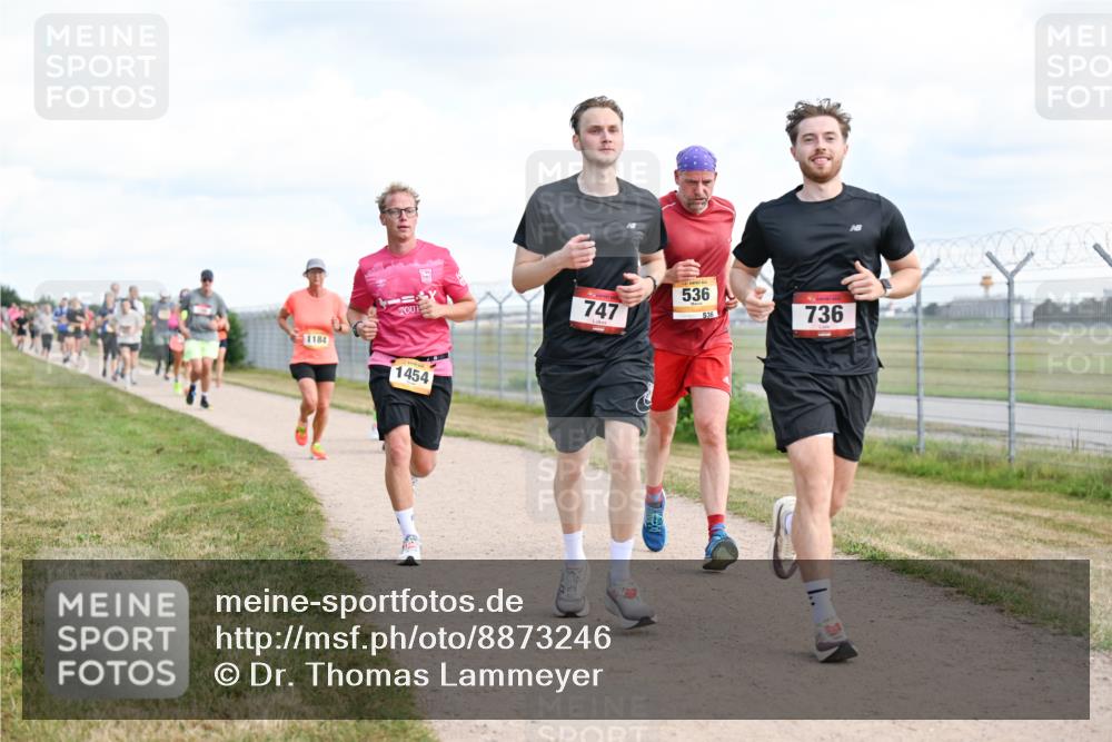 14.09.2025 - Airport Race Dr. Thomas Lammeyer http://msf.ph/oto/8873246 14.09.2025 12:17:59 Laufen 1184, 1454, 747, 536, 536, 736 meine-sportfotos.de