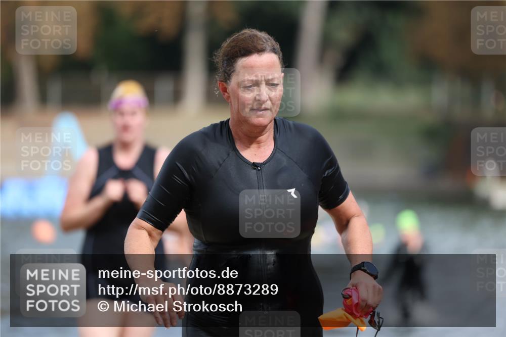 14.09.2025 - Stadtparktriathlon Michael Strokosch http://msf.ph/oto/8873289 14.09.2025 12:12:56 Schwimmen 1242, 1275, 1293, 1296, 1310 meine-sportfotos.de
