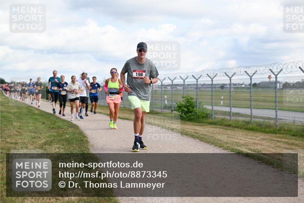 14.09.2025 - Airport Race Dr. Thomas Lammeyer http://msf.ph/oto/8873345 14.09.2025 12:18:05 Laufen 1553, 198 meine-sportfotos.de