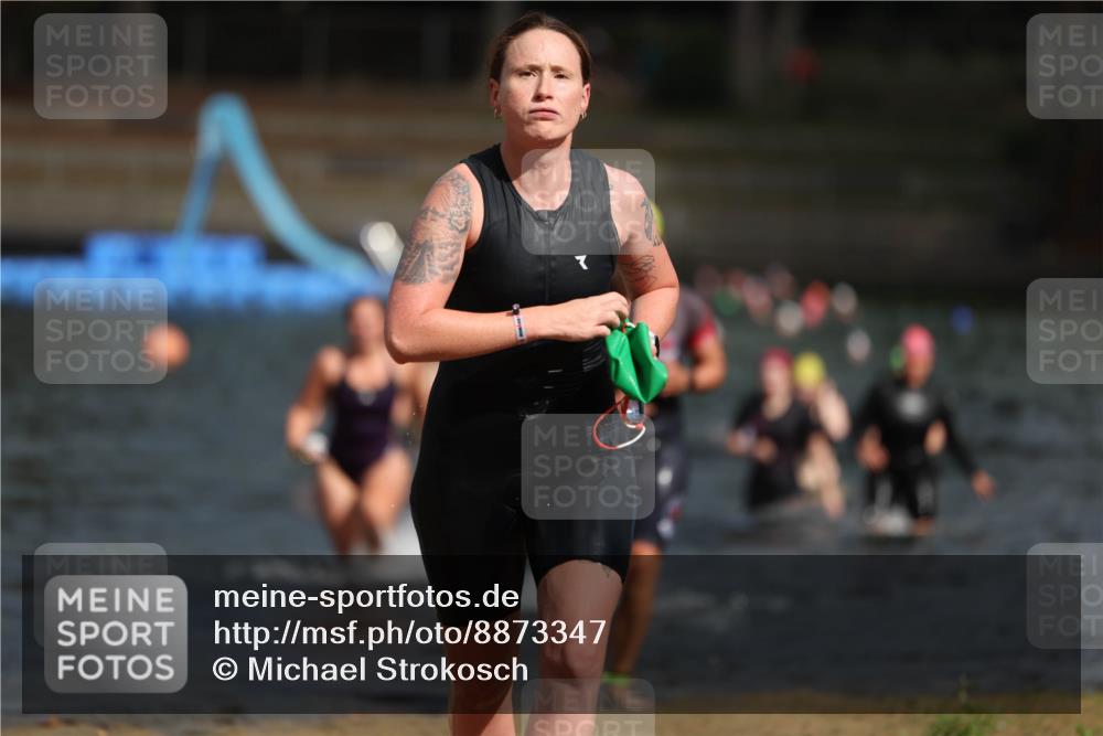 14.09.2025 - Stadtparktriathlon Michael Strokosch http://msf.ph/oto/8873347 14.09.2025 12:13:18 Schwimmen 1223, 1257, 1264, 1267, 1280, 1321 meine-sportfotos.de