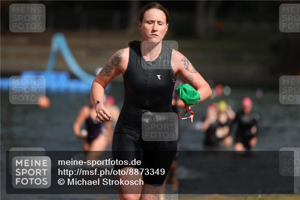 14.09.2025 - Stadtparktriathlon Michael Strokosch http://msf.ph/oto/8873349 14.09.2025 12:13:19 Schwimmen 1223, 1251, 1257, 1264, 1267, 1280, 1321 meine-sportfotos.de