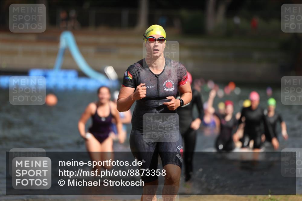 14.09.2025 - Stadtparktriathlon Michael Strokosch http://msf.ph/oto/8873358 14.09.2025 12:13:21 Schwimmen 1223, 1251, 1257, 1264, 1267, 1286, 1321 meine-sportfotos.de