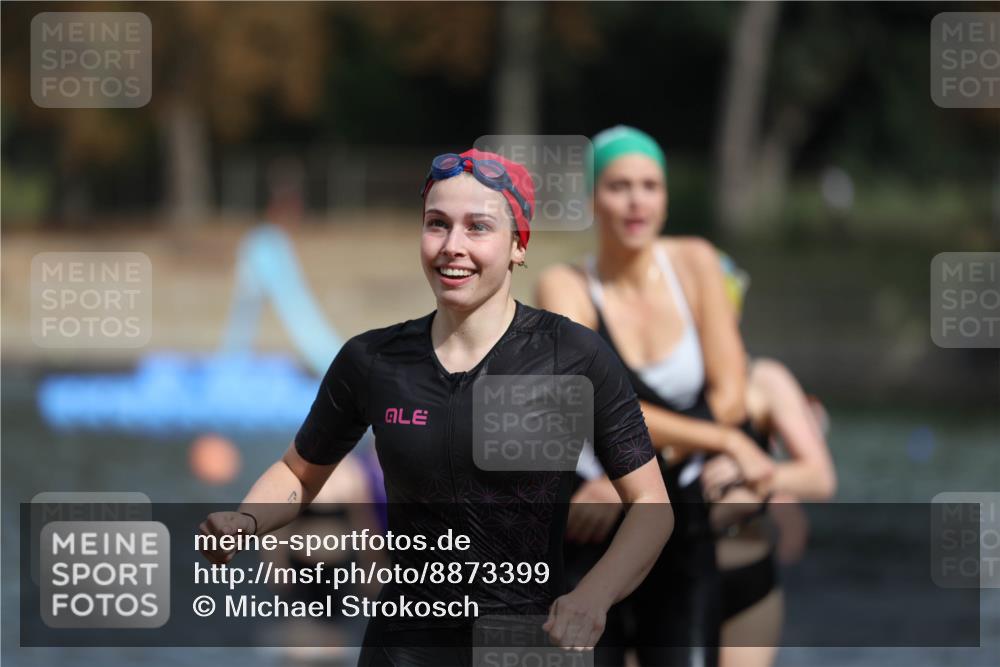 14.09.2025 - Stadtparktriathlon Michael Strokosch http://msf.ph/oto/8873399 14.09.2025 12:13:32 Schwimmen 1222, 1251, 1257, 1263, 1277, 1286, 1312, 1319 meine-sportfotos.de