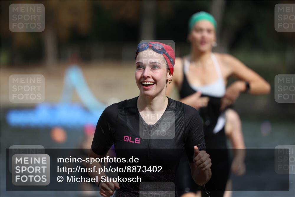 14.09.2025 - Stadtparktriathlon Michael Strokosch http://msf.ph/oto/8873402 14.09.2025 12:13:33 Schwimmen 1222, 1251, 1257, 1263, 1277, 1286, 1312, 1319 meine-sportfotos.de