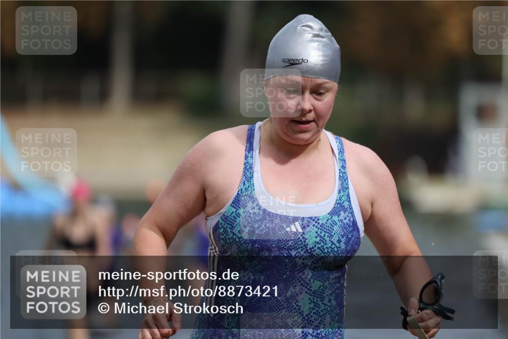 14.09.2025 - Stadtparktriathlon Michael Strokosch http://msf.ph/oto/8873421 14.09.2025 12:13:38 Schwimmen 1222, 1263, 1277, 1291, 1312, 1319 meine-sportfotos.de
