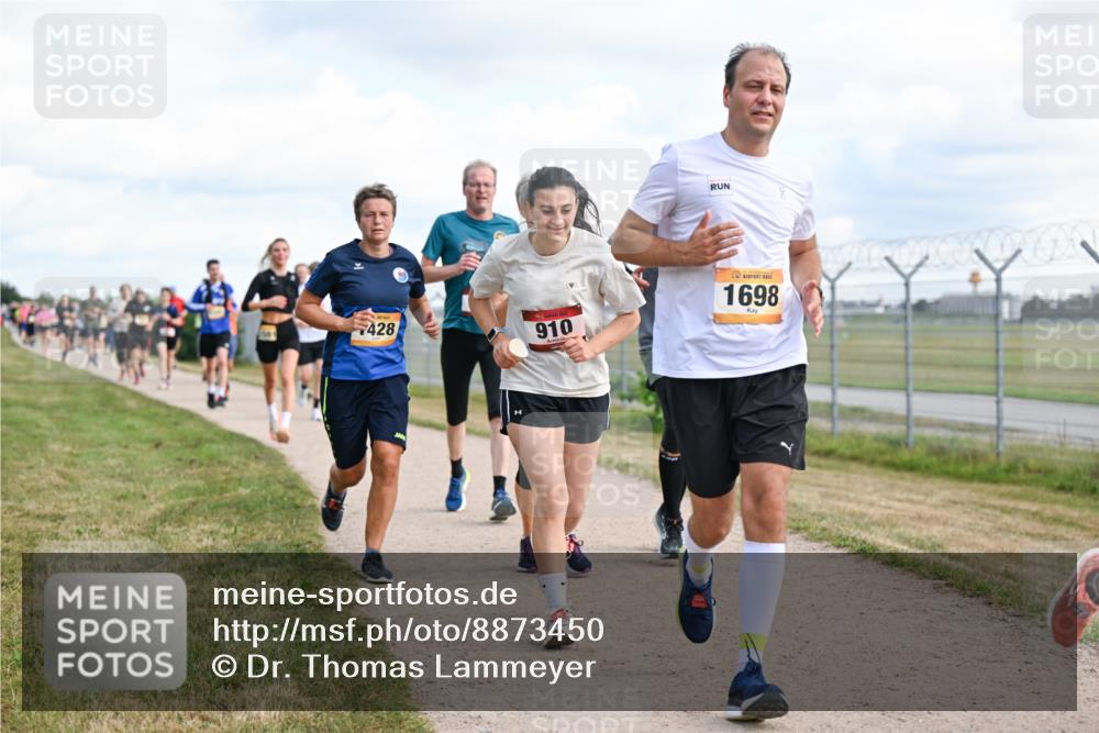 14.09.2025 - Airport Race Dr. Thomas Lammeyer http://msf.ph/oto/8873450 14.09.2025 12:18:11 Laufen 428, 910, 1698 meine-sportfotos.de