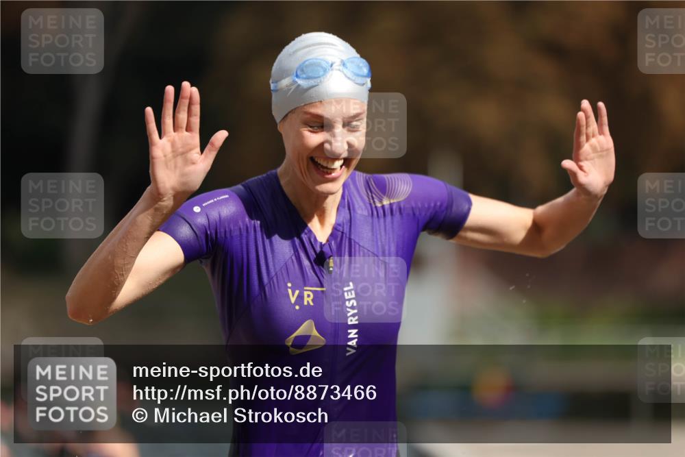 14.09.2025 - Stadtparktriathlon Michael Strokosch http://msf.ph/oto/8873466 14.09.2025 12:13:48 Schwimmen 1236, 1263, 1288, 1291 meine-sportfotos.de