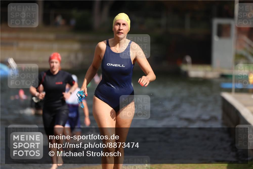 14.09.2025 - Stadtparktriathlon Michael Strokosch http://msf.ph/oto/8873474 14.09.2025 12:13:57 Schwimmen 1236, 1237, 1288 meine-sportfotos.de