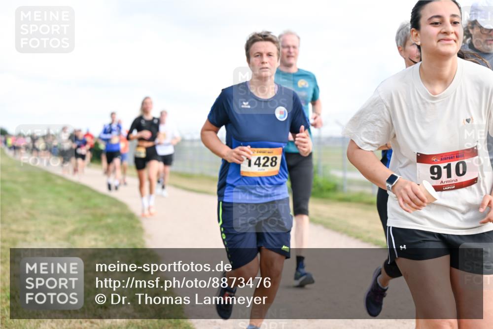 14.09.2025 - Airport Race Dr. Thomas Lammeyer http://msf.ph/oto/8873476 14.09.2025 12:18:12 Laufen 1428, 910 meine-sportfotos.de