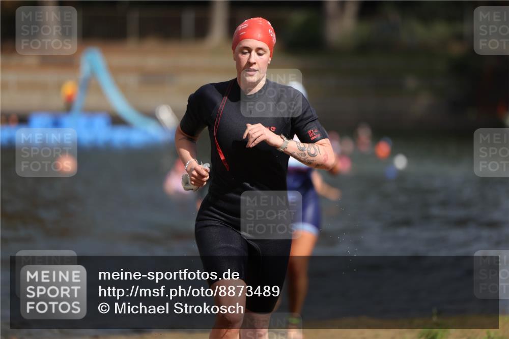 14.09.2025 - Stadtparktriathlon Michael Strokosch http://msf.ph/oto/8873489 14.09.2025 12:14:00 Schwimmen 1236, 1237, 1288, 1290 meine-sportfotos.de