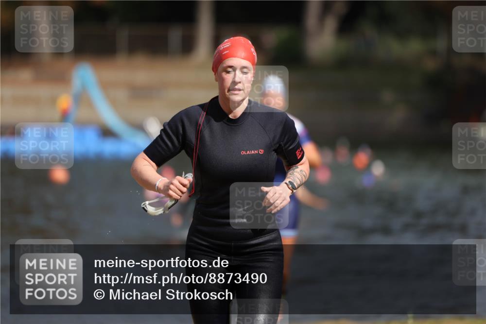 14.09.2025 - Stadtparktriathlon Michael Strokosch http://msf.ph/oto/8873490 14.09.2025 12:14:00 Schwimmen 1236, 1237, 1288, 1290 meine-sportfotos.de
