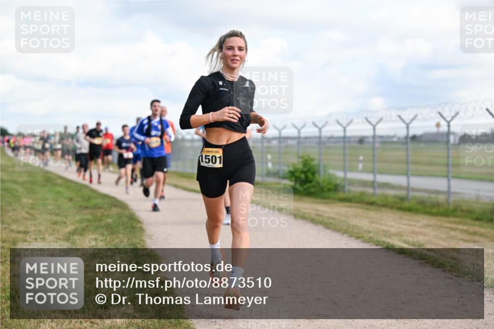 14.09.2025 - Airport Race Dr. Thomas Lammeyer http://msf.ph/oto/8873510 14.09.2025 12:18:14 Laufen 1501 meine-sportfotos.de