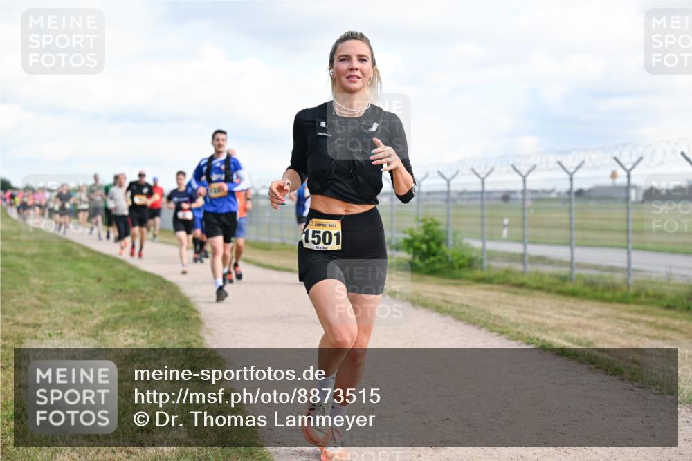 14.09.2025 - Airport Race Dr. Thomas Lammeyer http://msf.ph/oto/8873515 14.09.2025 12:18:15 Laufen 1501 meine-sportfotos.de