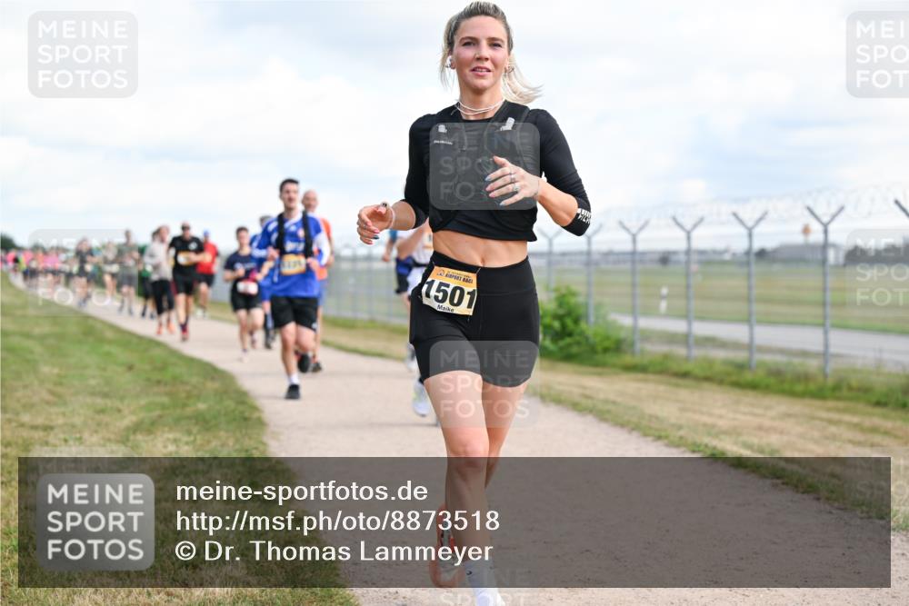 14.09.2025 - Airport Race Dr. Thomas Lammeyer http://msf.ph/oto/8873518 14.09.2025 12:18:15 Laufen 1501 meine-sportfotos.de