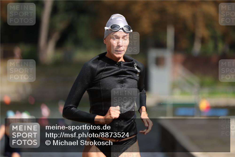 14.09.2025 - Stadtparktriathlon Michael Strokosch http://msf.ph/oto/8873524 14.09.2025 12:14:13 Schwimmen 1248, 1290 meine-sportfotos.de