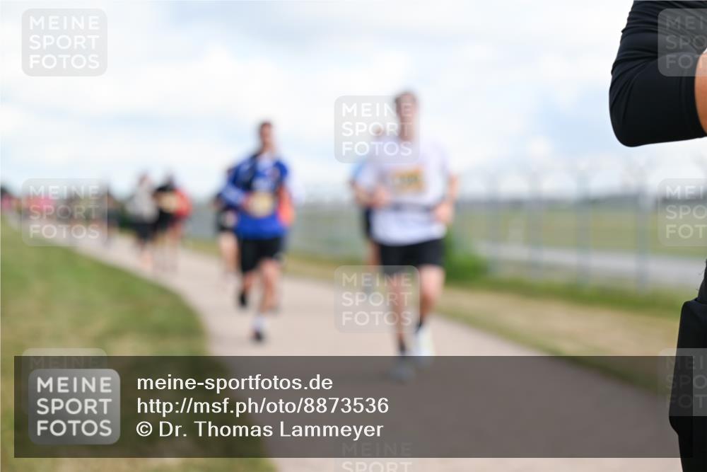 14.09.2025 - Airport Race Dr. Thomas Lammeyer http://msf.ph/oto/8873536 14.09.2025 12:18:16 Laufen  meine-sportfotos.de