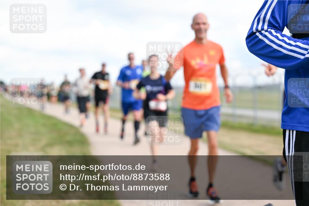 14.09.2025 - Airport Race Dr. Thomas Lammeyer http://msf.ph/oto/8873588 14.09.2025 12:18:19 Laufen  meine-sportfotos.de