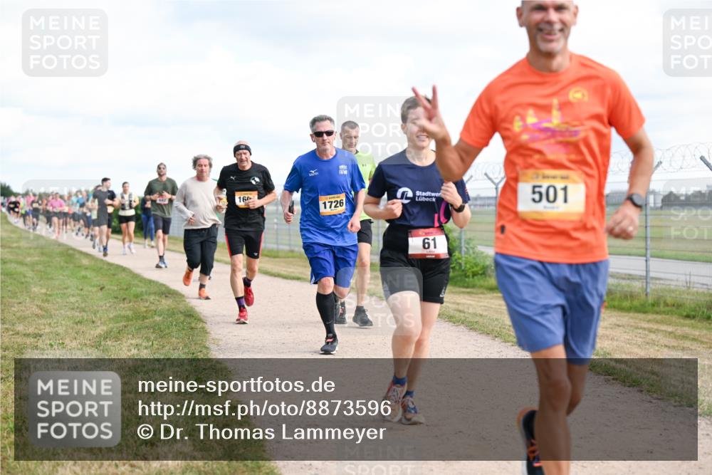 14.09.2025 - Airport Race Dr. Thomas Lammeyer http://msf.ph/oto/8873596 14.09.2025 12:18:19 Laufen 16, 1726, 501, 61 meine-sportfotos.de