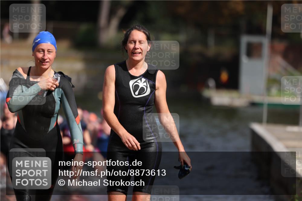14.09.2025 - Stadtparktriathlon Michael Strokosch http://msf.ph/oto/8873613 14.09.2025 12:14:44 Schwimmen 1268, 1272, 1299, 1307, 1315 meine-sportfotos.de